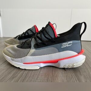 Under Armour HOVR Havoc 3 Basketball Shoes